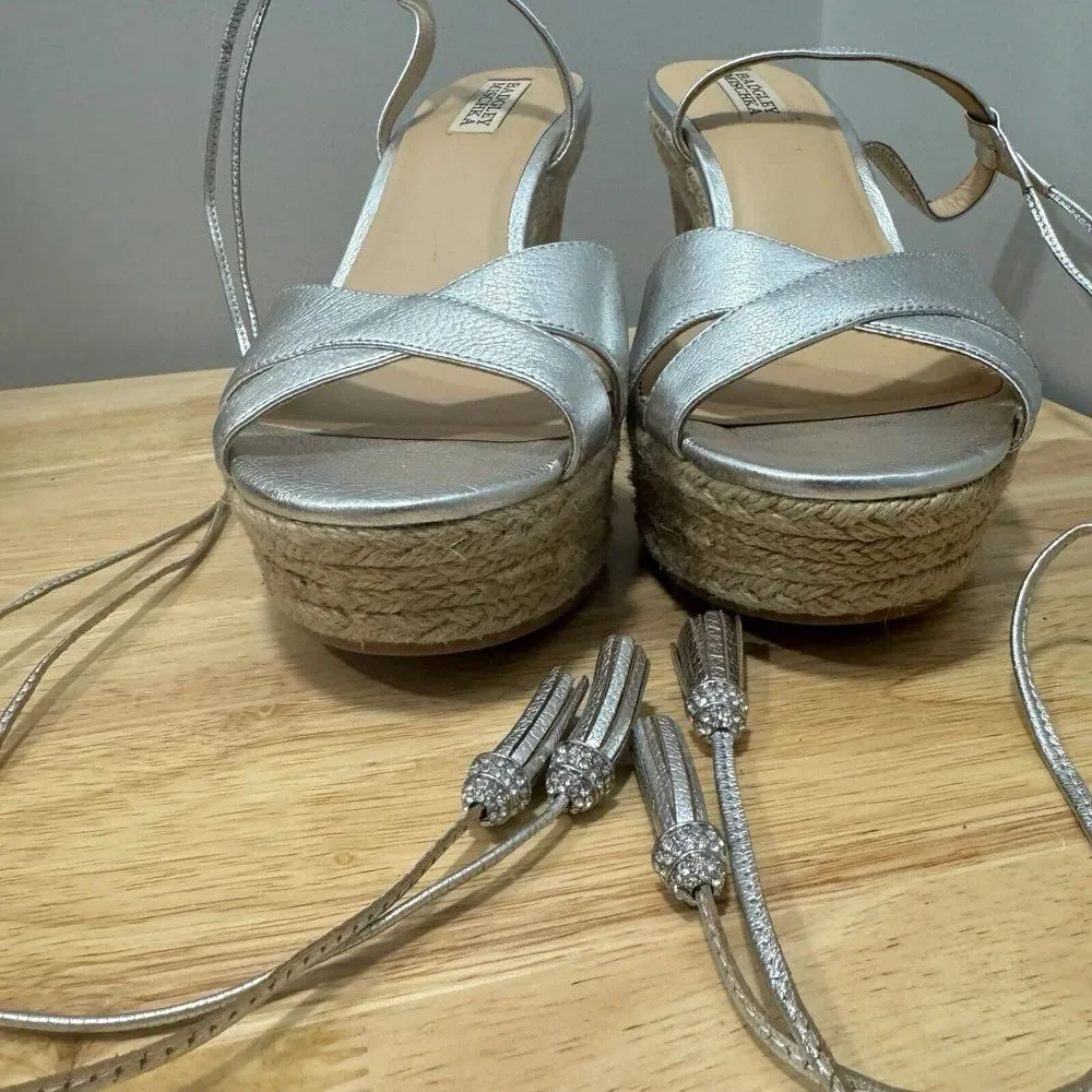 Badgley Mischka good couple